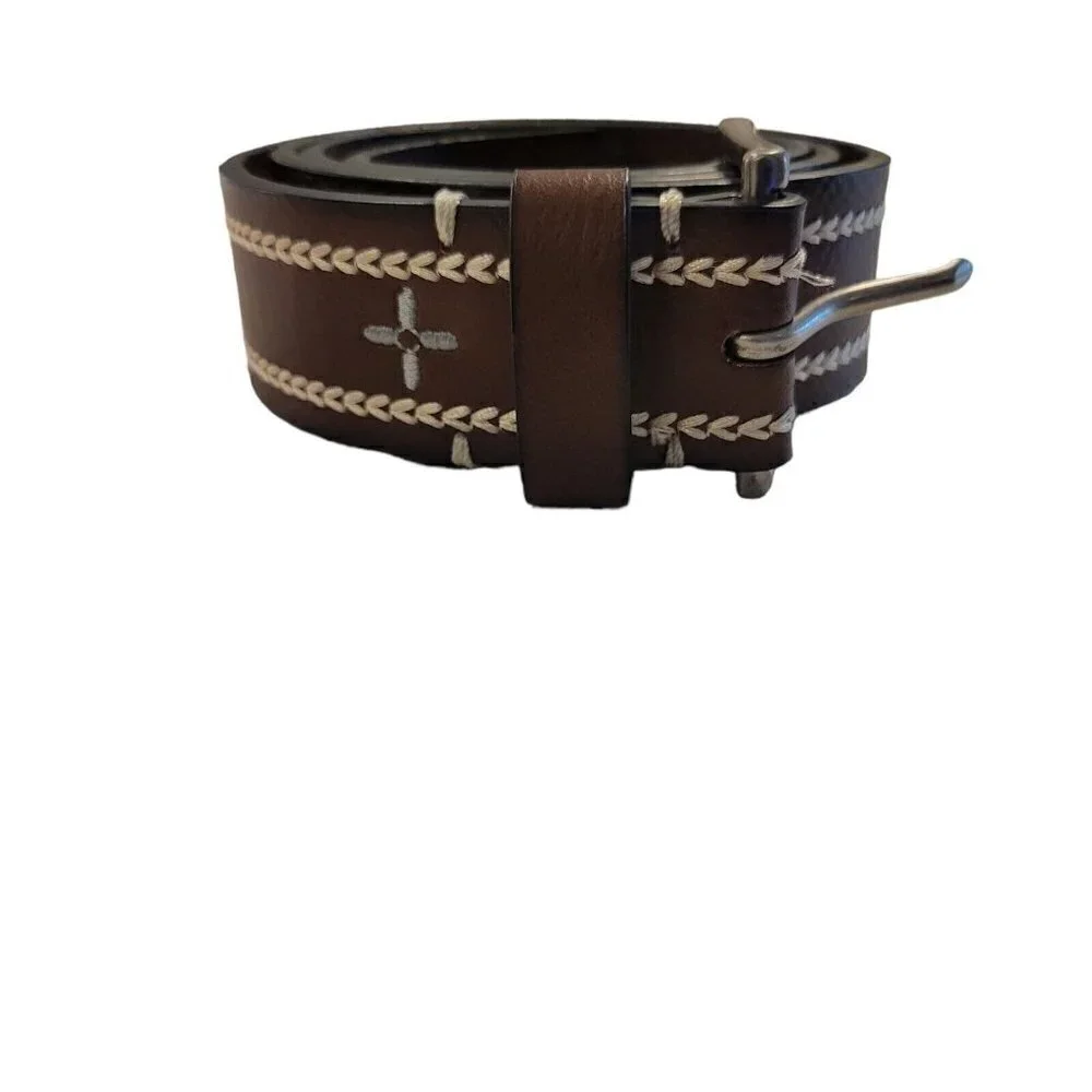 MEN'S Sun Stone Leather Belt With White Trim. Size 42-44.
